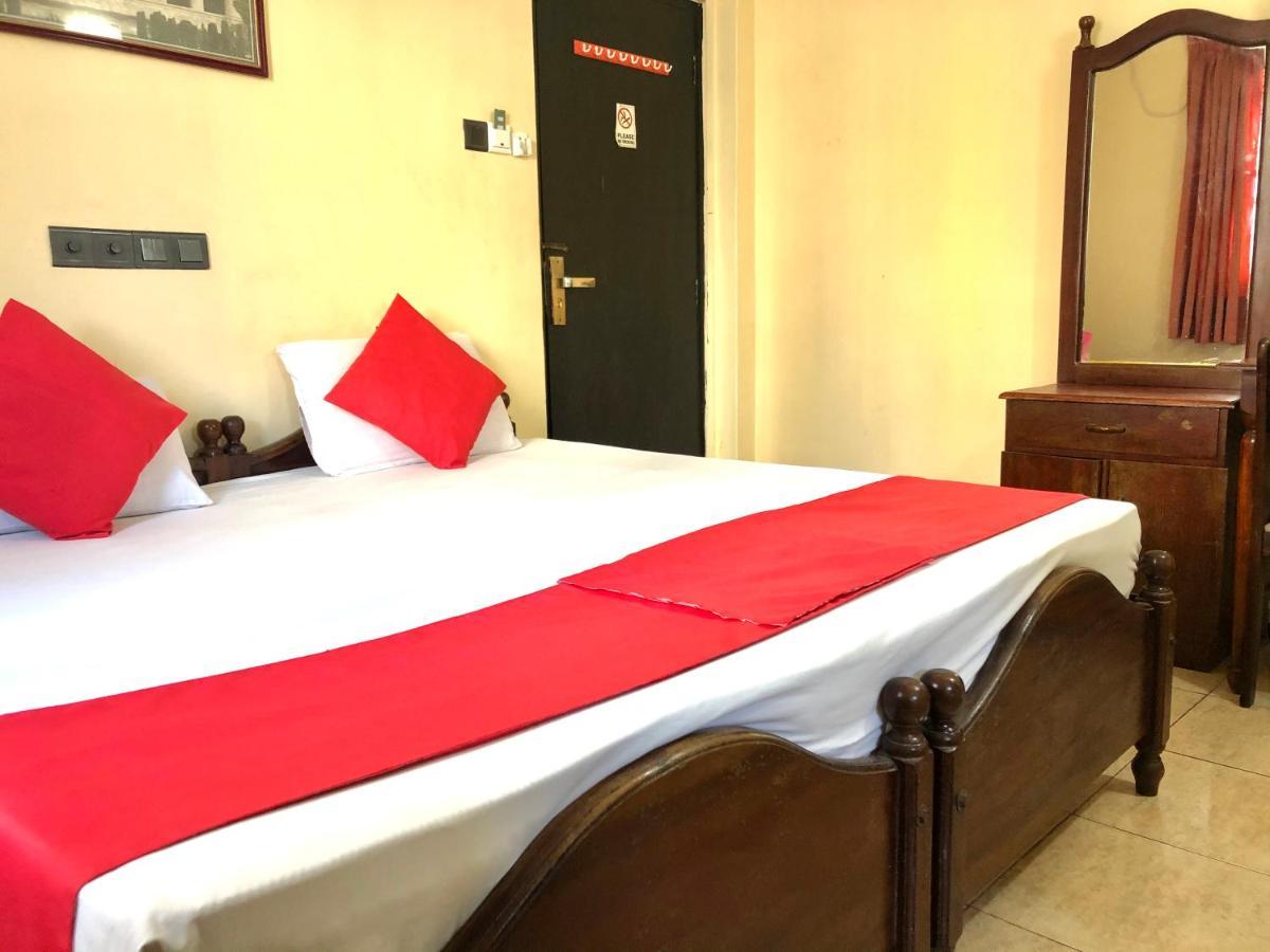 Eestee Rest Colombo Extérieur photo